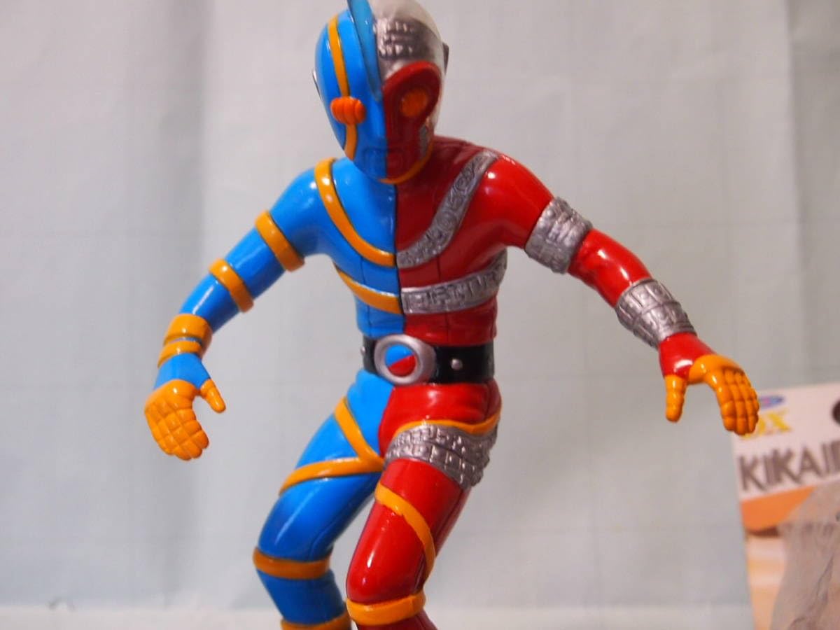 Amazon.co.jp: キカイダーVSハカイダーフィギュア : ホビー